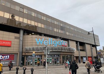 The Wellgate Shopping Centre,<br />
Dundee
